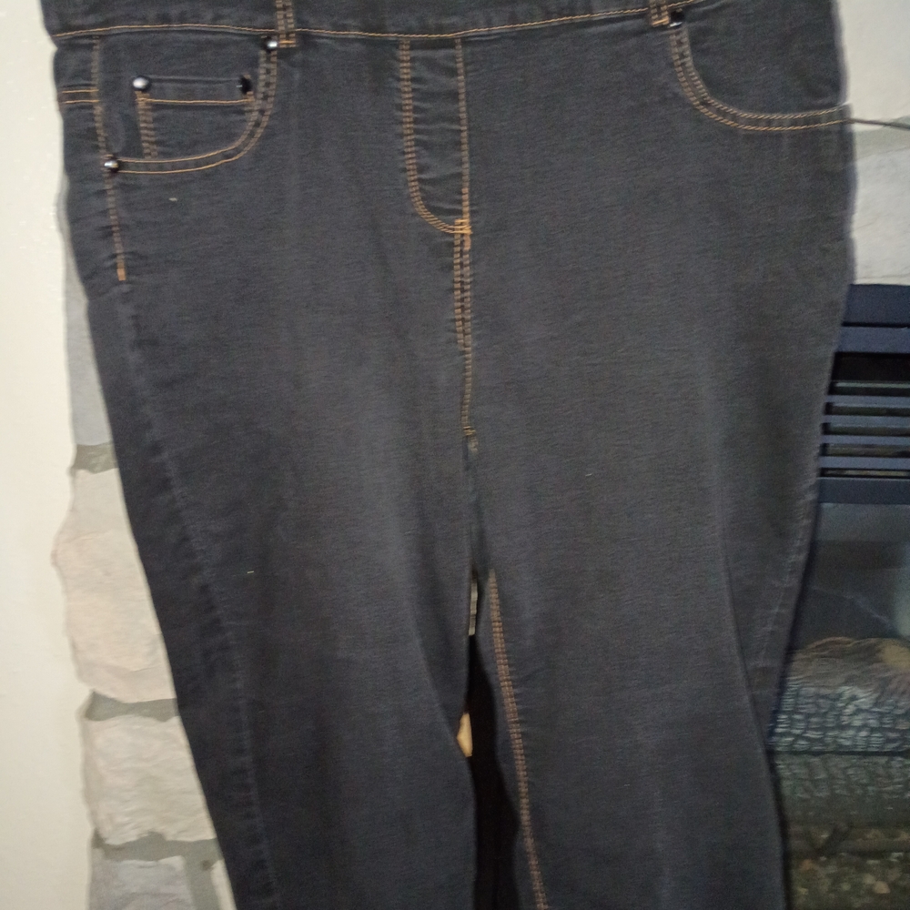 Women's Black Jeans